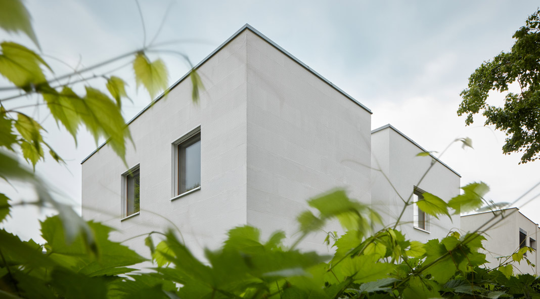 House Lhotka by SOA architekti & Richter Design